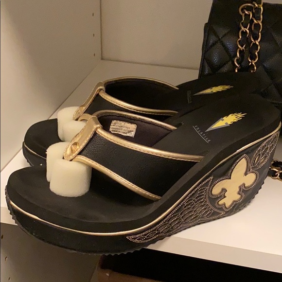 volatile shoes near me